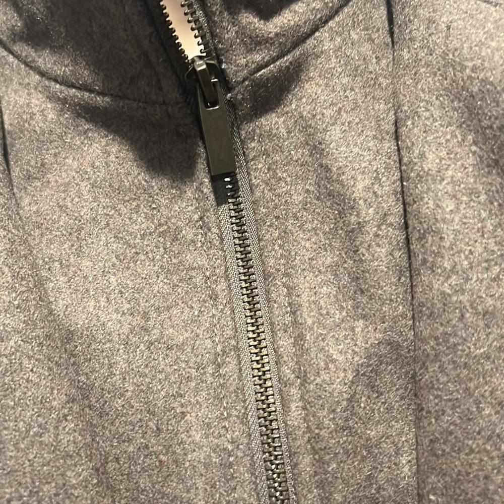 New York & company thick coat - Picture 7 of 7